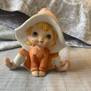 Homco Orange and White Decor Accent Figurine